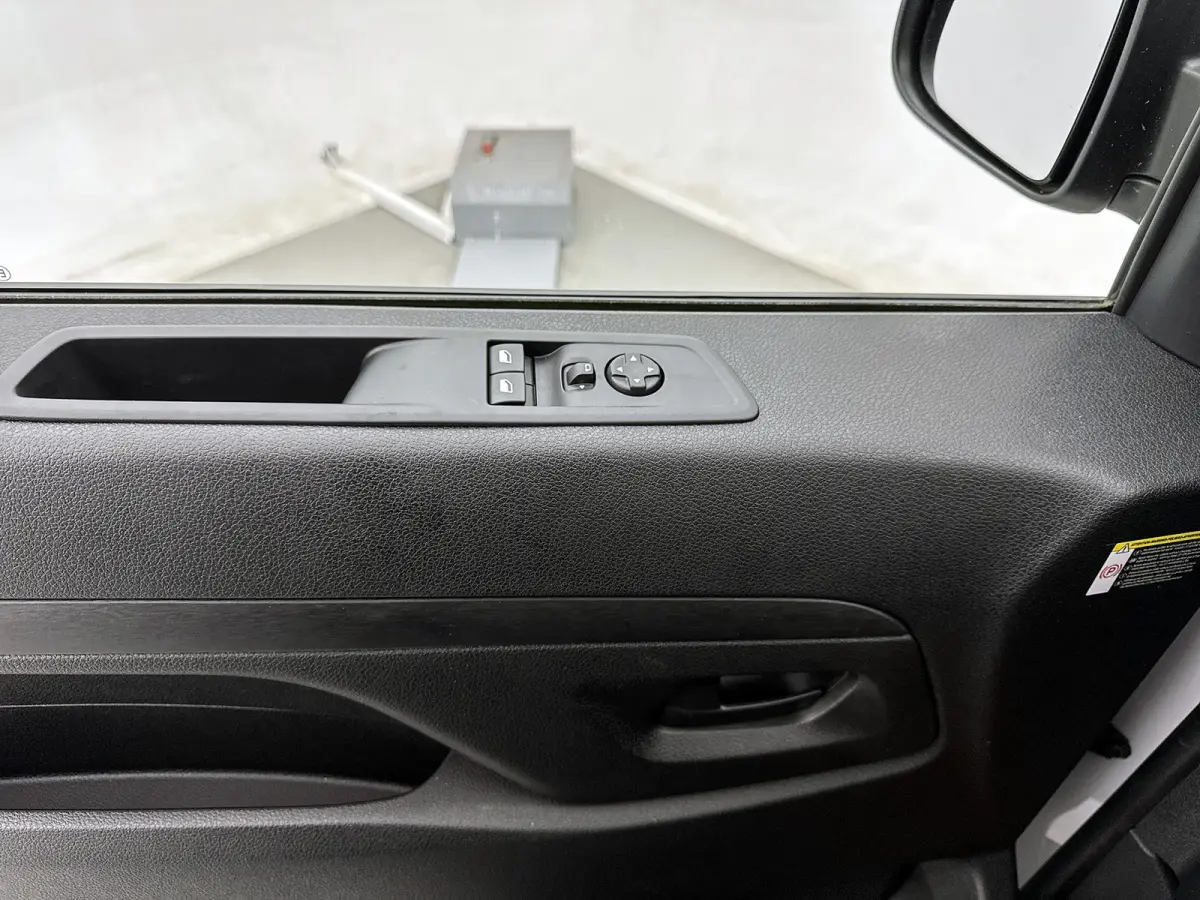 Worker Comfort L2 50 kWh Nieuw 230km WLTP Carplay Cruise control 100% elektrisch