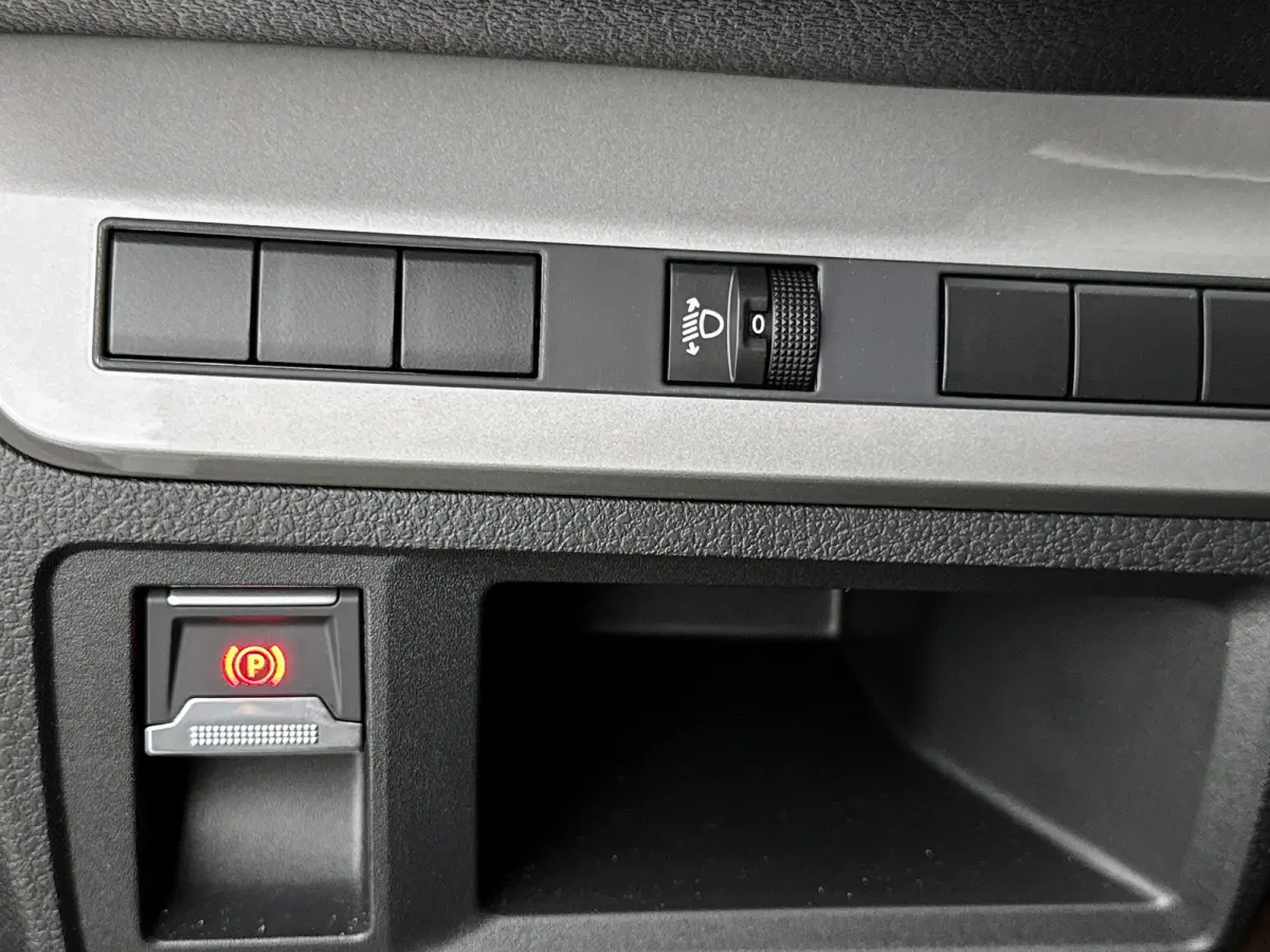 Worker Comfort L2 50 kWh Nieuw 230km WLTP Carplay Cruise control 100% elektrisch