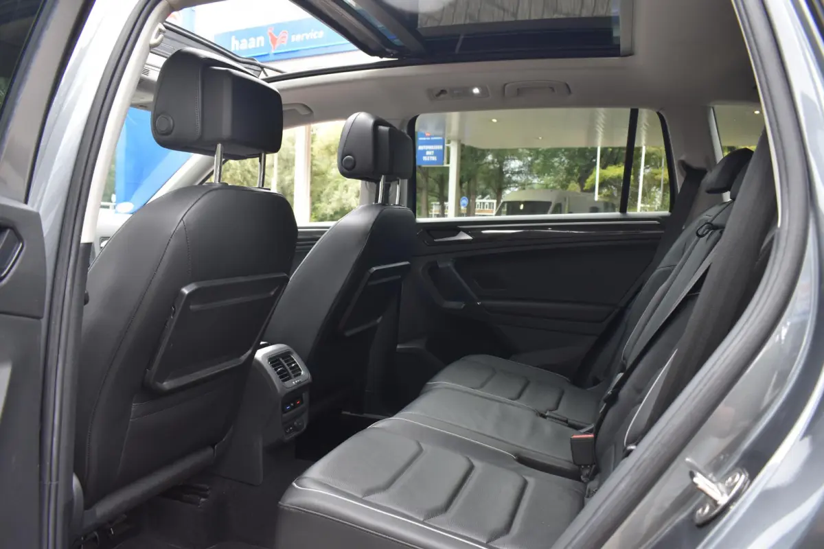2.0 TSI 4Motion Highline Trekhaak | Schuifdak | 100% Onderhouden | Leder | Memory | 12 mnd BOVAG garantie | Whatsapp 06-53188999