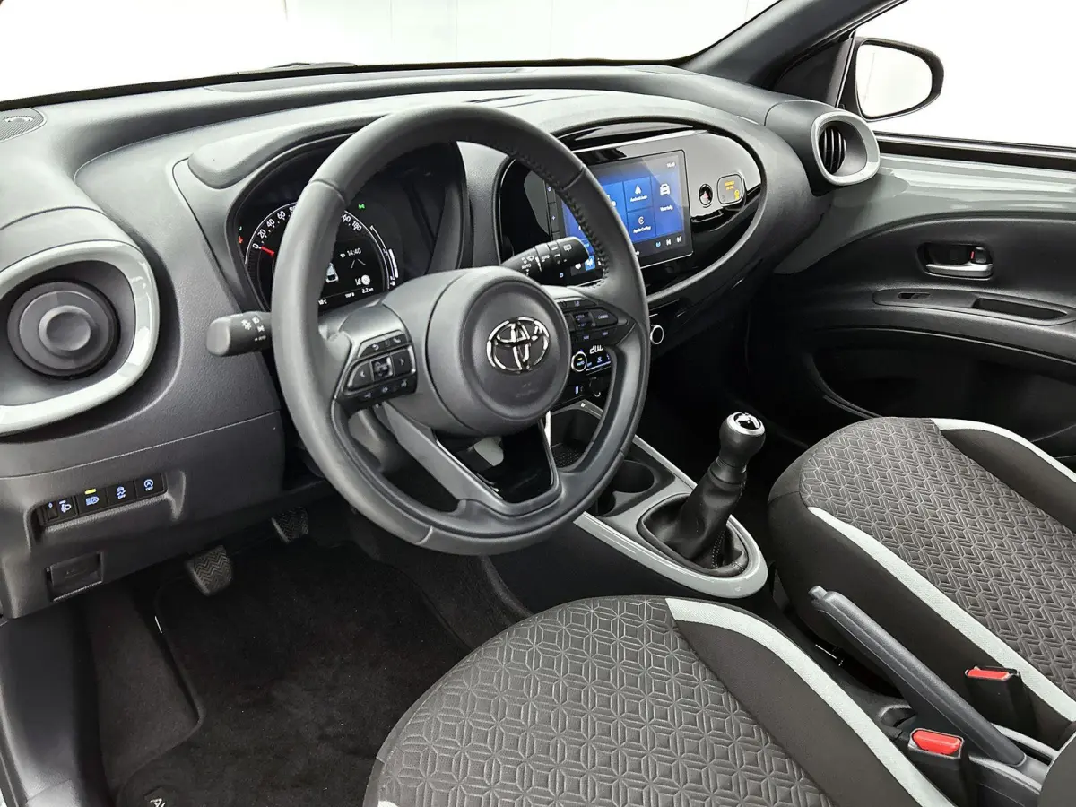 1.0 72pk MT Pulse | Apple Carplay/Android Auto | Climate Control | Adaptieve Cruise control | 17"LMV |