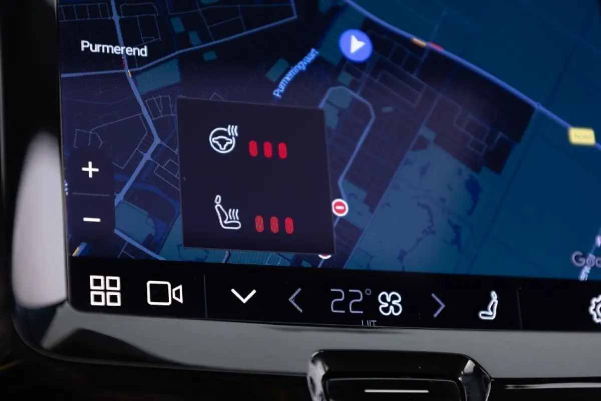 T8 Plug-in-hybrid AWD Polestar Engineered | harman/kardon | PANORMADAK | 360 Camera