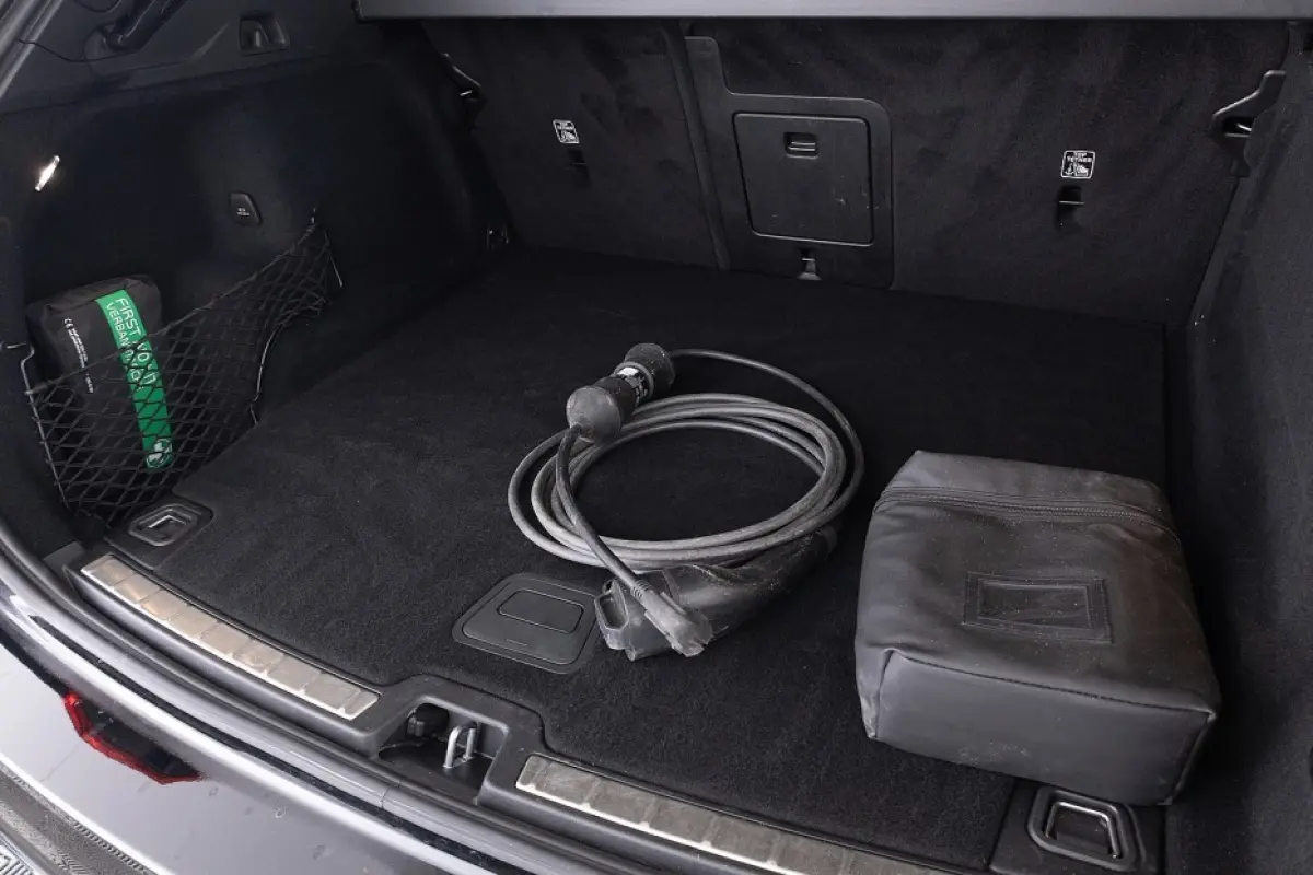 T8 Plug-in-hybrid AWD Polestar Engineered | harman/kardon | PANORMADAK | 360 Camera