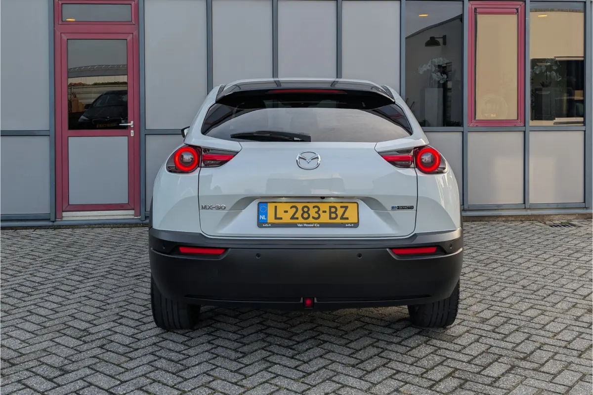 e-SkyActiv 145 First Edition 36kWh SOH 92%