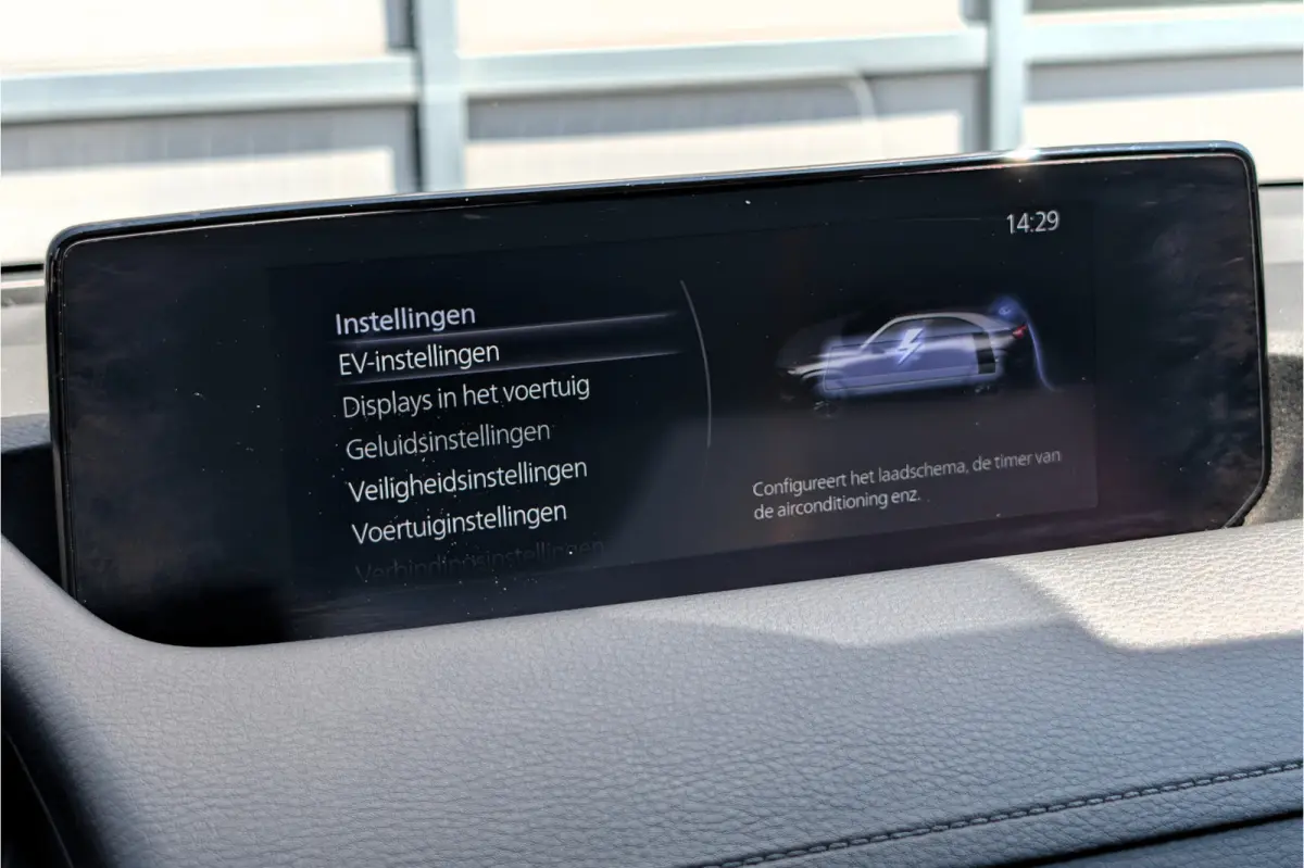 e-SkyActiv 145 First Edition 36kWh SOH 92%