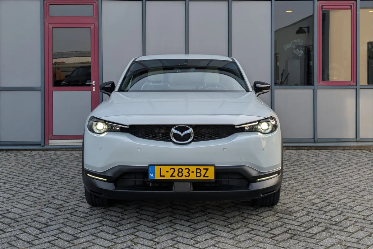 e-SkyActiv 145 First Edition 36kWh SOH 92%