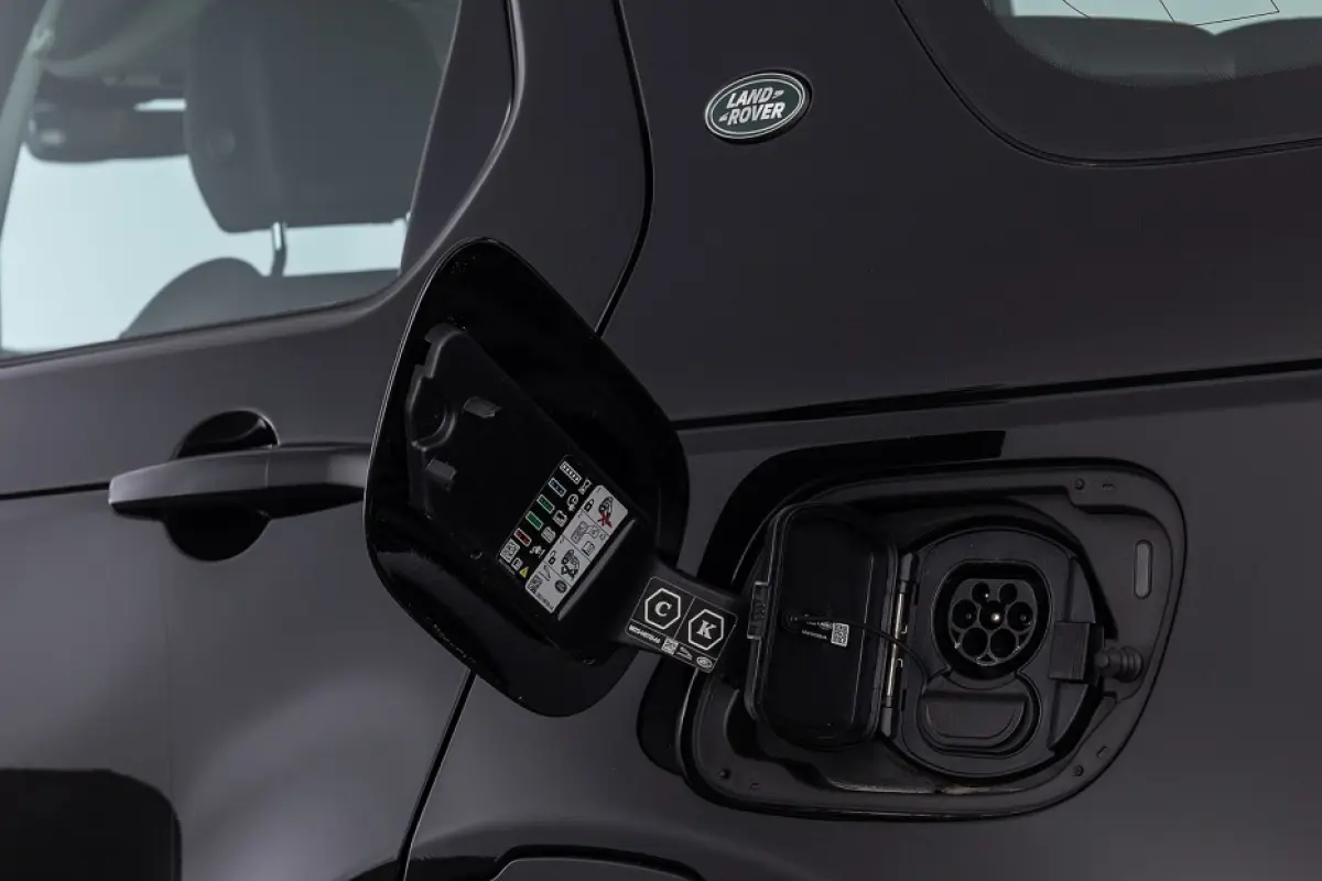 P300e R-Dynamic S Automaat | LEDER | CARPLAY | Full LED | CAMERA | PHEV
