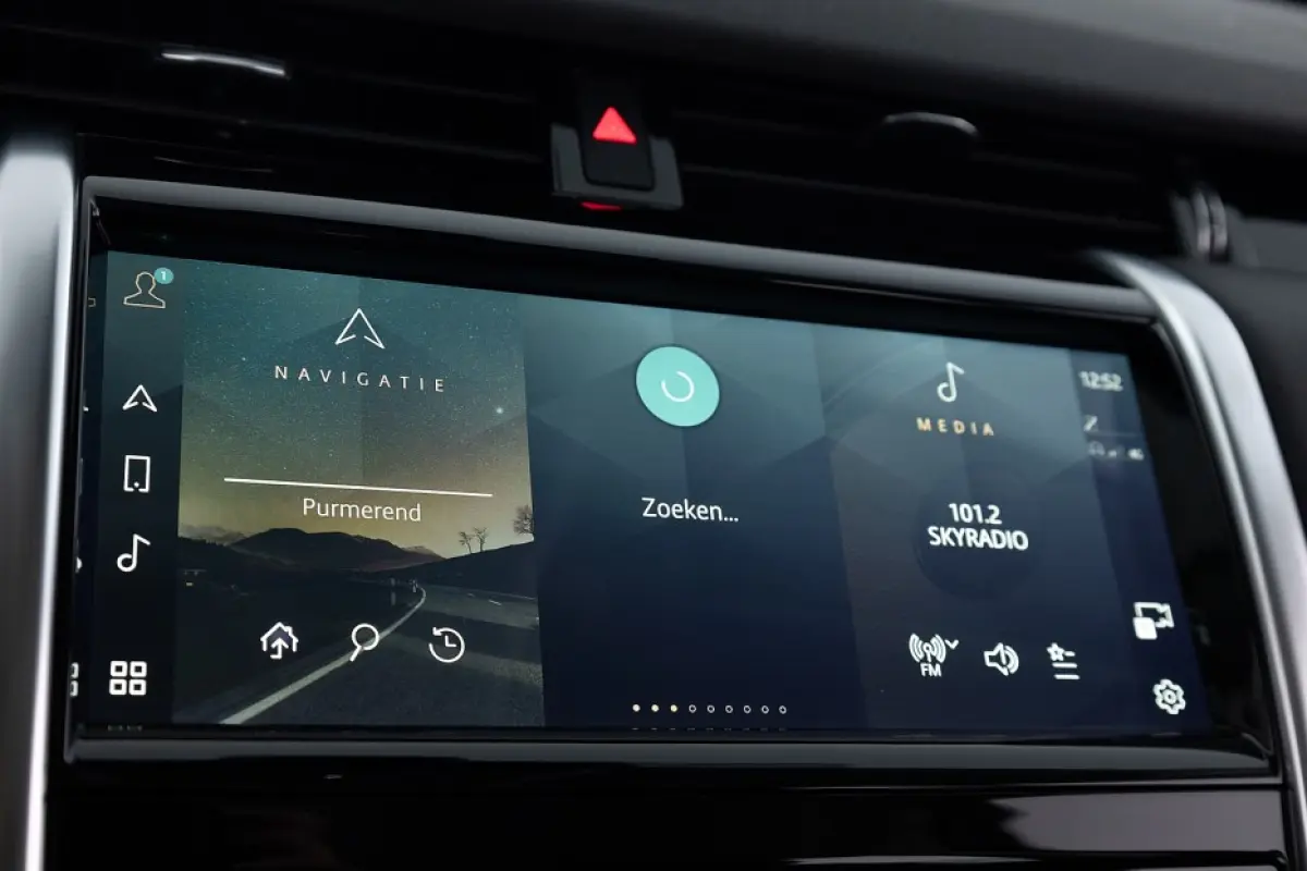 P300e R-Dynamic S Automaat | LEDER | CARPLAY | Full LED | CAMERA | PHEV