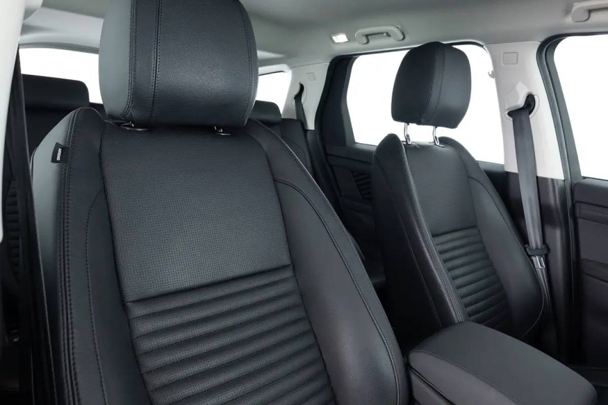 P300e R-Dynamic S Automaat | LEDER | CARPLAY | Full LED | CAMERA | PHEV