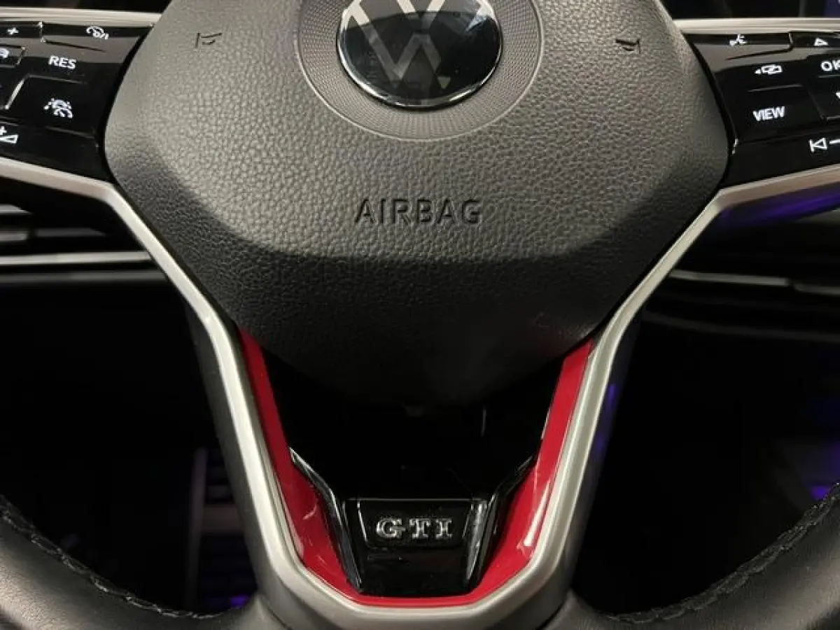 2.0 TSI GTI Performance LEDER / PANODAK / 19"INCH / ELEC.TREKH. /