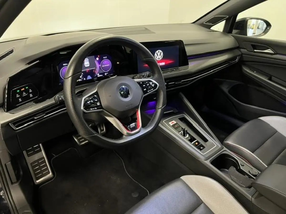 2.0 TSI GTI Performance LEDER / PANODAK / 19"INCH / ELEC.TREKH. /