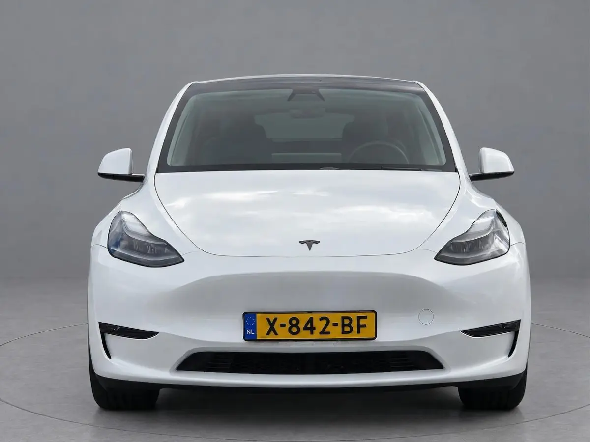 Performance AWD 75kWh | Zeer netjes