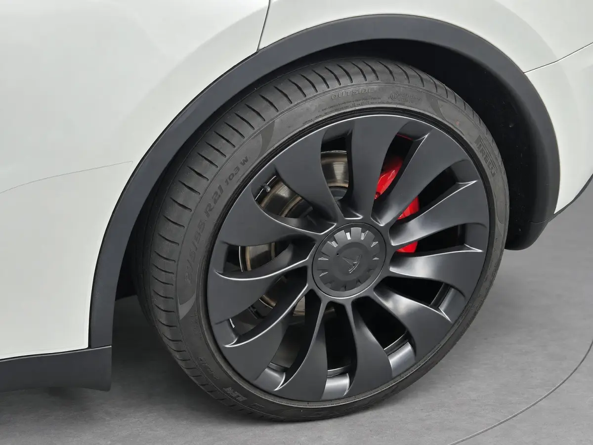 Performance AWD 75kWh | Zeer netjes