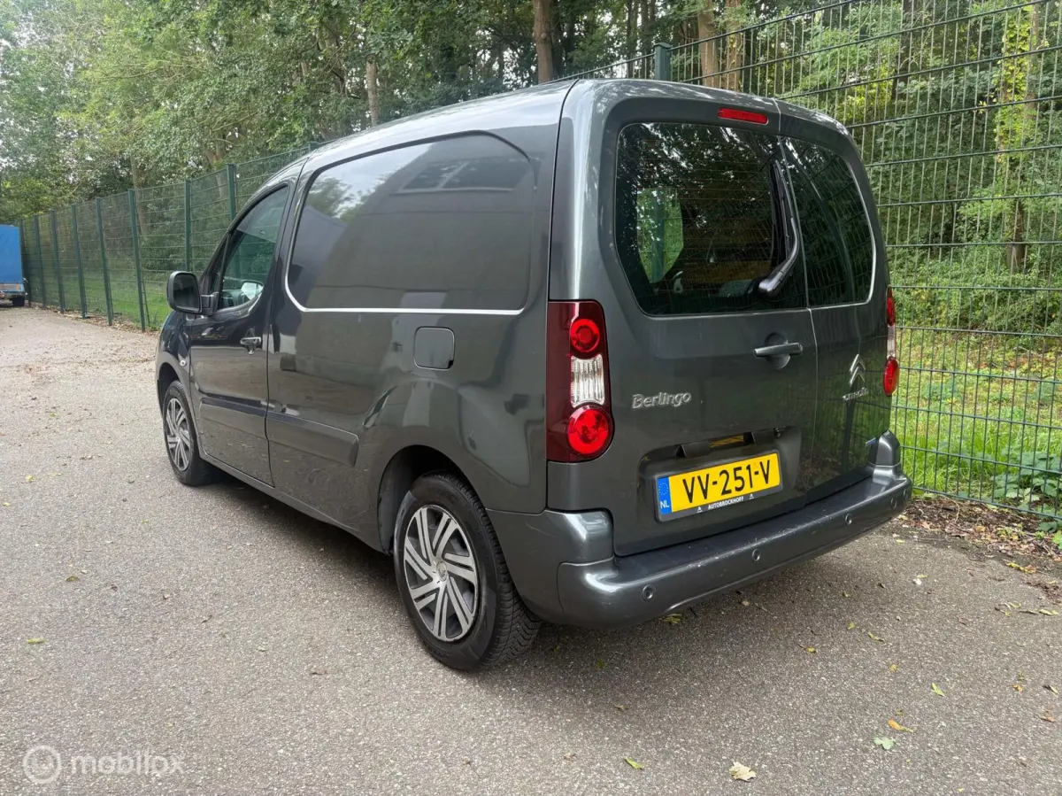 bestel 1.6 BlueHDI 100 Business S&S AUTOM.