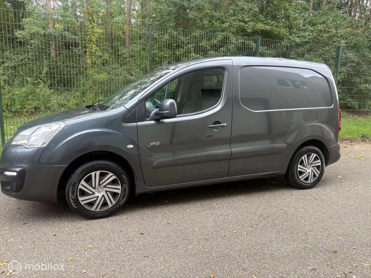 bestel 1.6 BlueHDI 100 Business S&S AUTOM.