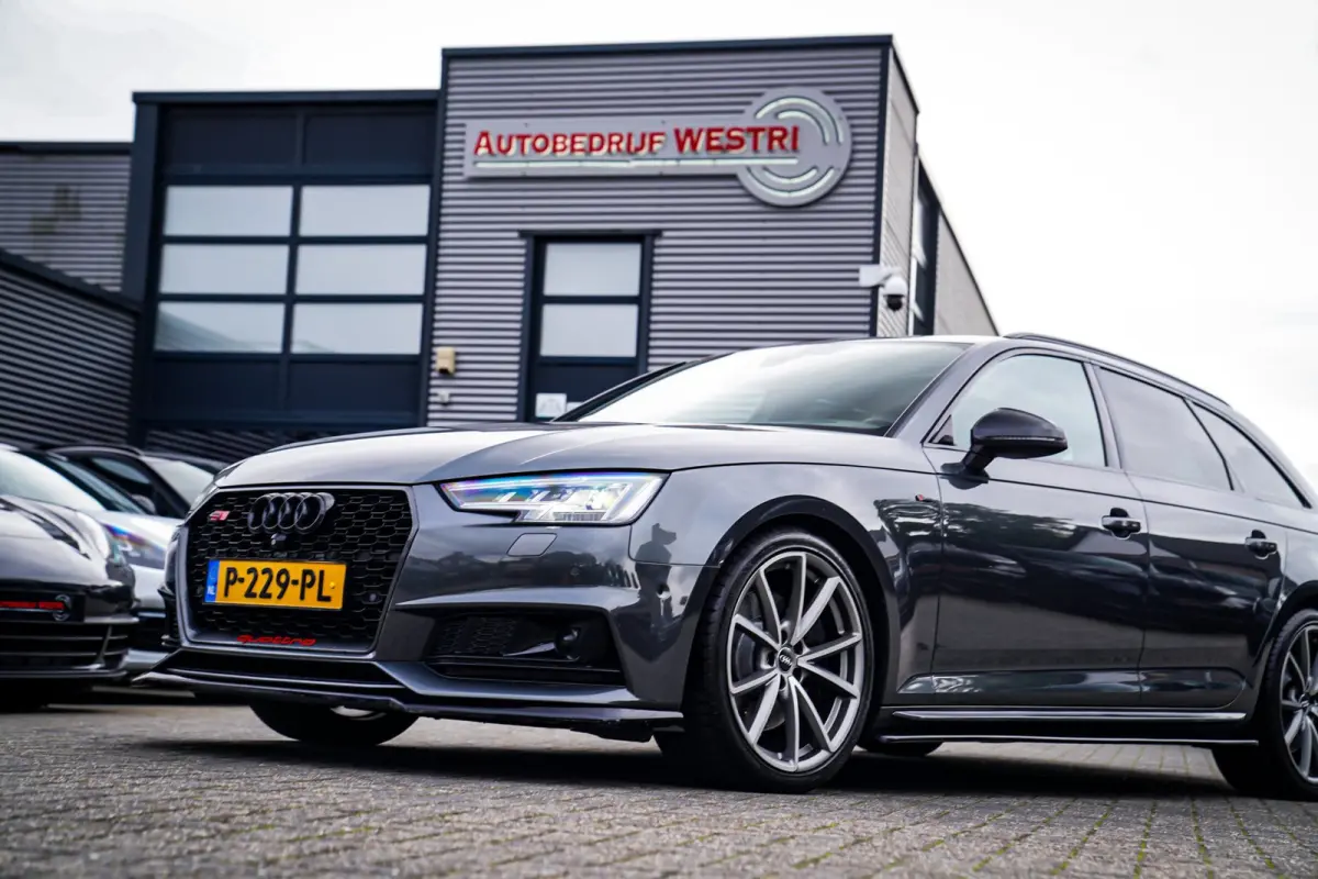2.0 TFSI quattro Sport Pro Line S | Panorama | 252PK | 2x S-line | RS Look | Maxton Design | 19 inch | Virtual | HuD