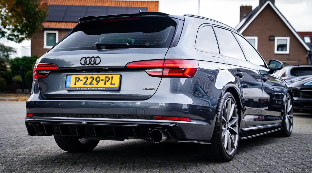 2.0 TFSI quattro Sport Pro Line S | Panorama | 252PK | 2x S-line | RS Look | Maxton Design | 19 inch | Virtual | HuD