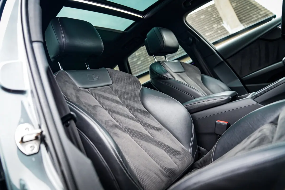 2.0 TFSI quattro Sport Pro Line S | Panorama | 252PK | 2x S-line | RS Look | Maxton Design | 19 inch | Virtual | HuD