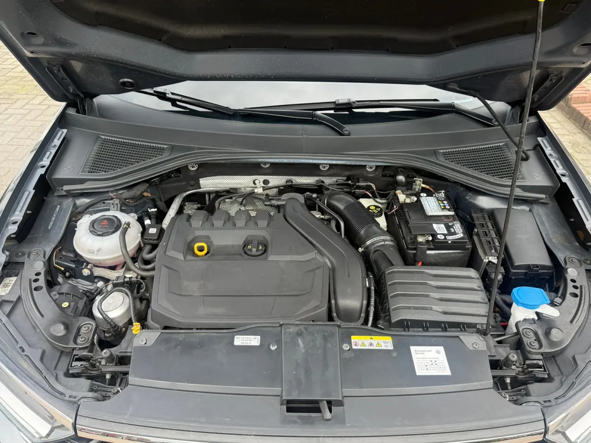 1.5 TSI Life Business, Apple Carplay/Android,Stoelverwarming,Navigatie,Achteruitrij camera,Climate control