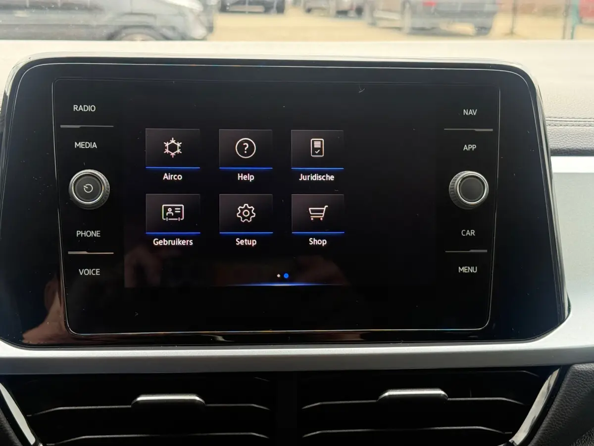 1.5 TSI Life Business, Apple Carplay/Android,Stoelverwarming,Navigatie,Achteruitrij camera,Climate control