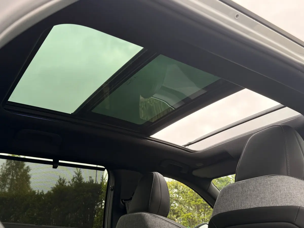 Plug-in Hybrid 225 GT Exclusive 5p | 8 Jaar Garantie | Schuifdak | Adapt. Cruise | Nappa Leder | 360 Camera | Stoelverwarming/verkoeling | Massage | Memory | Elektr. Klep | 20 Inch | Matrix 