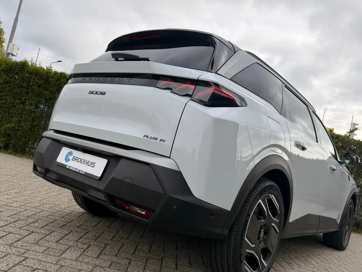 Plug-in Hybrid 225 GT Exclusive 5p | 8 Jaar Garantie | Schuifdak | Adapt. Cruise | Nappa Leder | 360 Camera | Stoelverwarming/verkoeling | Massage | Memory | Elektr. Klep | 20 Inch | Matrix 