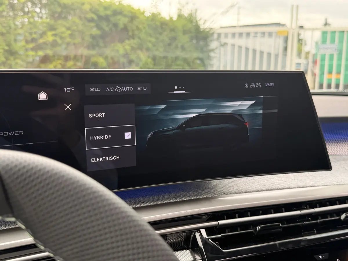Plug-in Hybrid 225 GT Exclusive 5p | 8 Jaar Garantie | Schuifdak | Adapt. Cruise | Nappa Leder | 360 Camera | Stoelverwarming/verkoeling | Massage | Memory | Elektr. Klep | 20 Inch | Matrix 