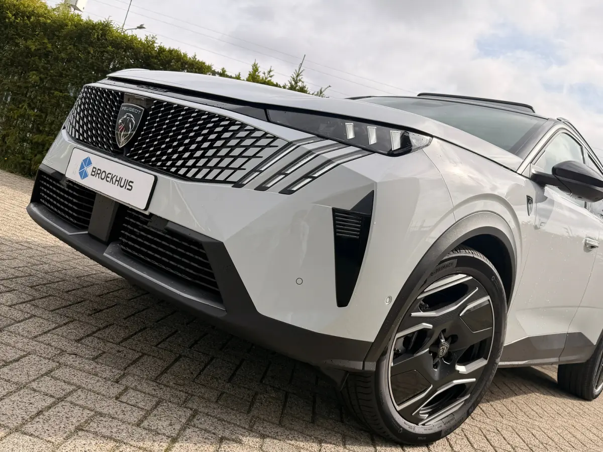 Plug-in Hybrid 225 GT Exclusive 5p | 8 Jaar Garantie | Schuifdak | Adapt. Cruise | Nappa Leder | 360 Camera | Stoelverwarming/verkoeling | Massage | Memory | Elektr. Klep | 20 Inch | Matrix 