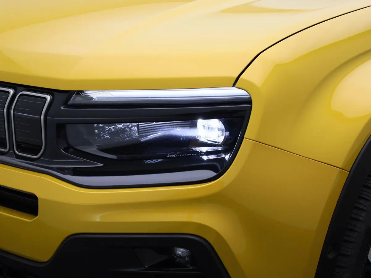 Longitude 54 kWh | Camera | Stoelverwarming | Navigatie | Elektrische Achterklep | Apple Carplay&Android Auto