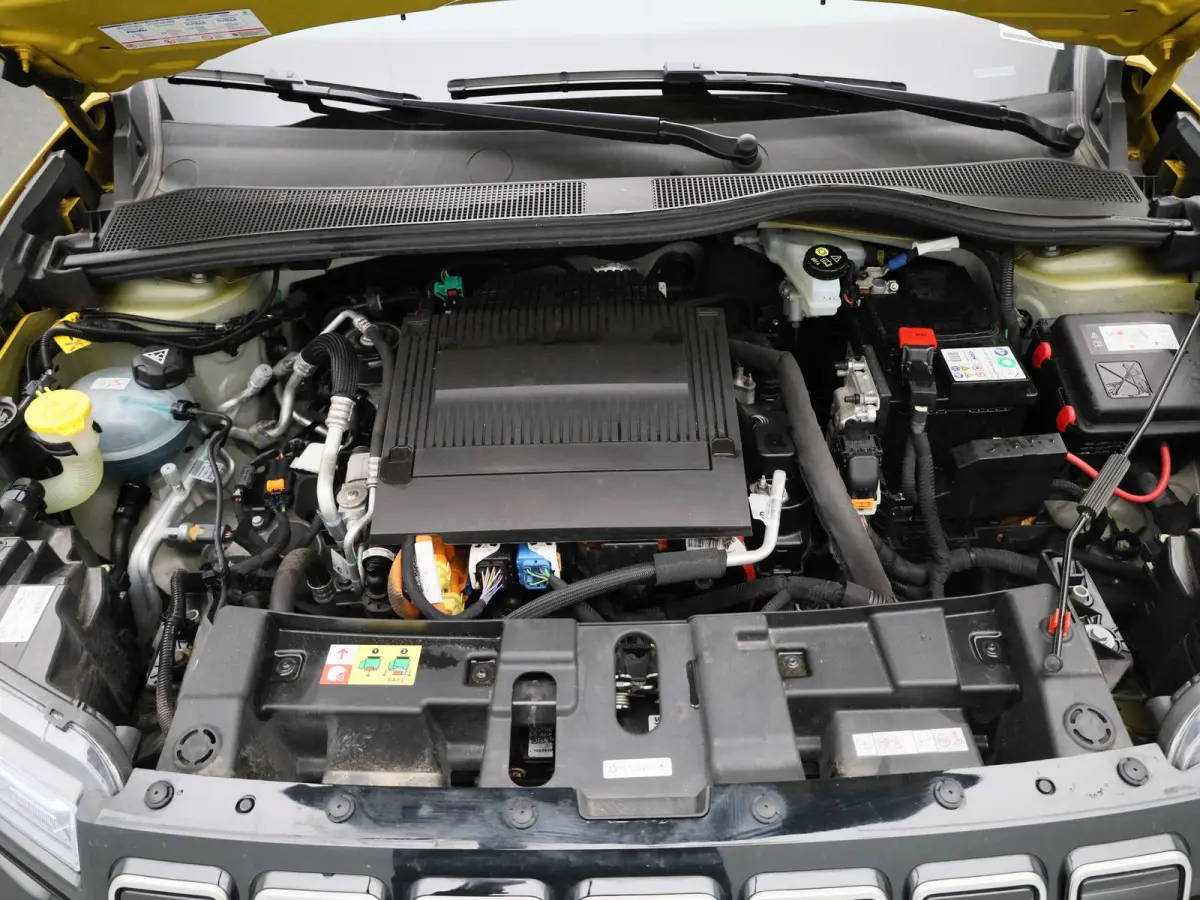 Longitude 54 kWh | Camera | Stoelverwarming | Navigatie | Elektrische Achterklep | Apple Carplay&Android Auto