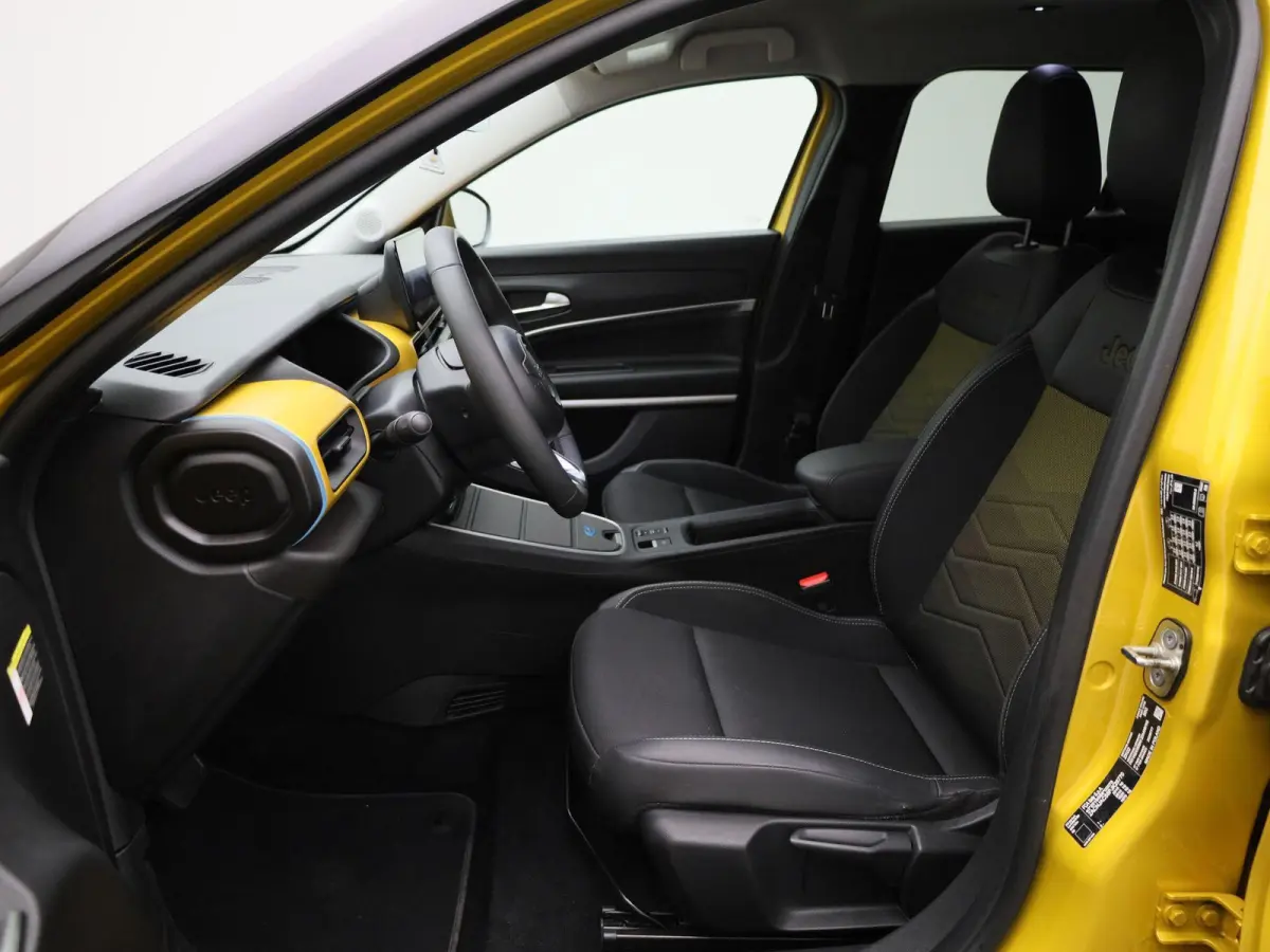Longitude 54 kWh | Camera | Stoelverwarming | Navigatie | Elektrische Achterklep | Apple Carplay&Android Auto