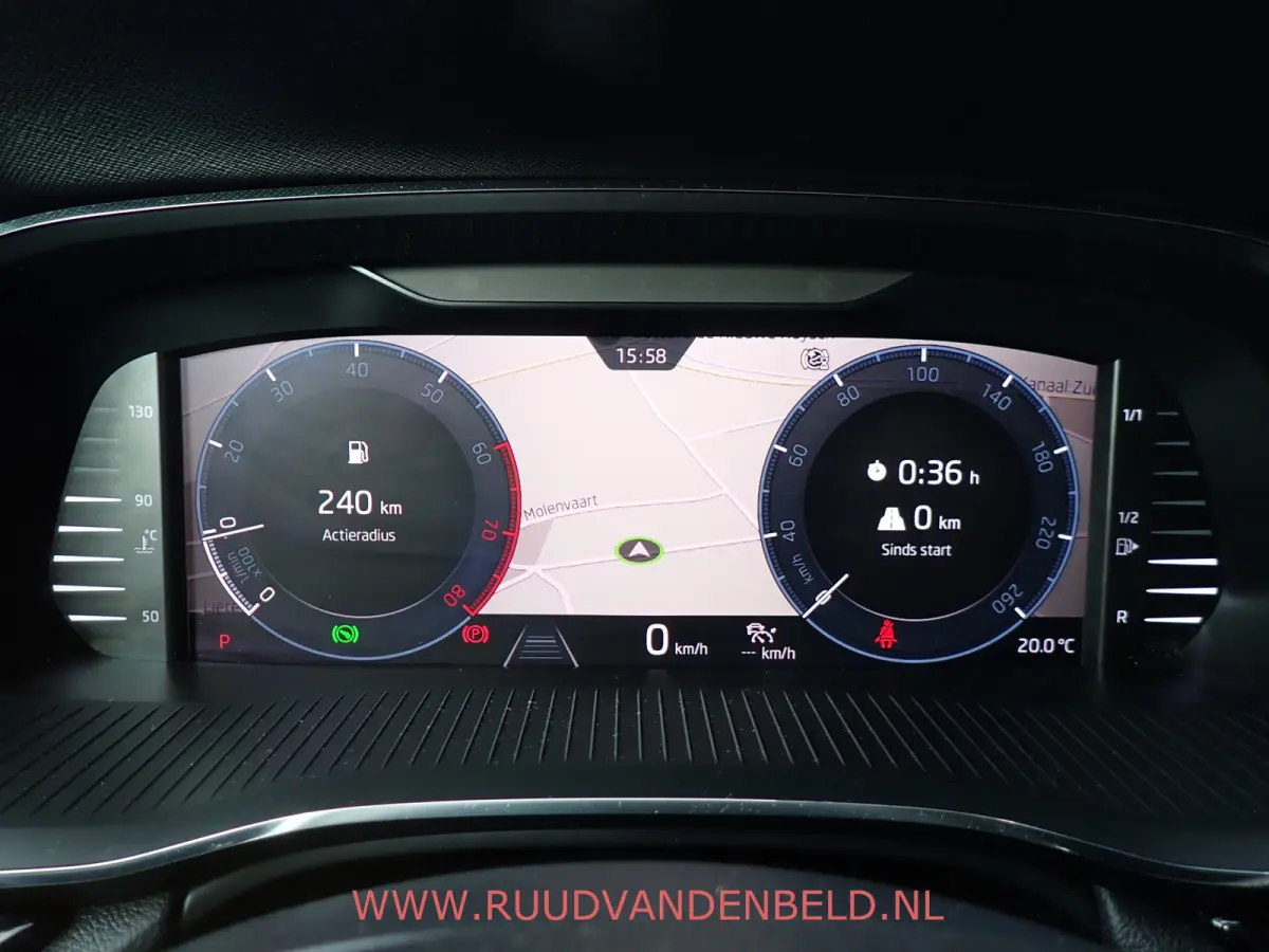 1.5 e-TSI / ACC / CARPLAY / KEYLESS / CAMERA / SFEERVERLICHTING