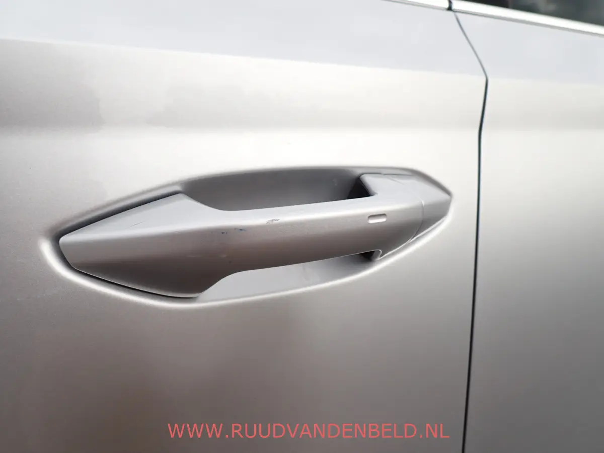 1.5 e-TSI / ACC / CARPLAY / KEYLESS / CAMERA / SFEERVERLICHTING