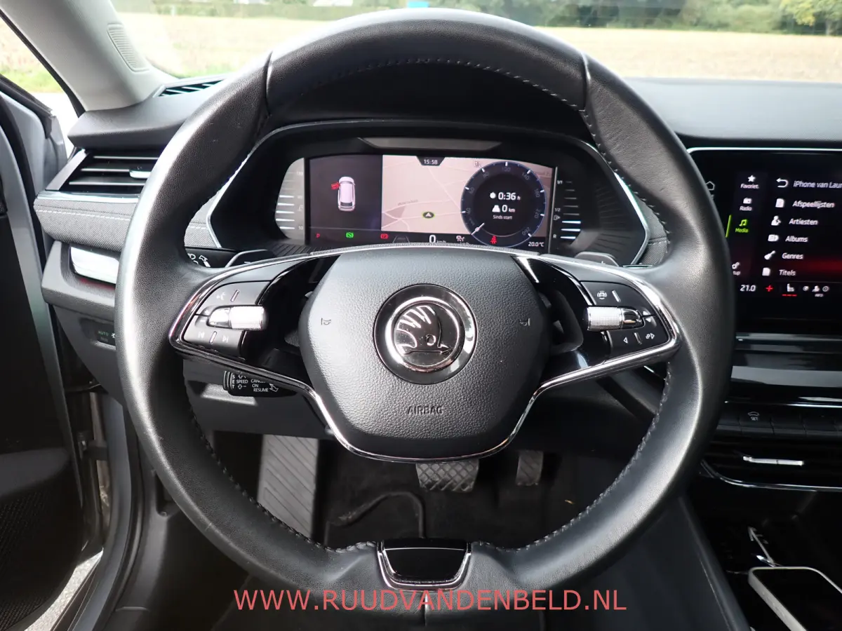1.5 e-TSI / ACC / CARPLAY / KEYLESS / CAMERA / SFEERVERLICHTING