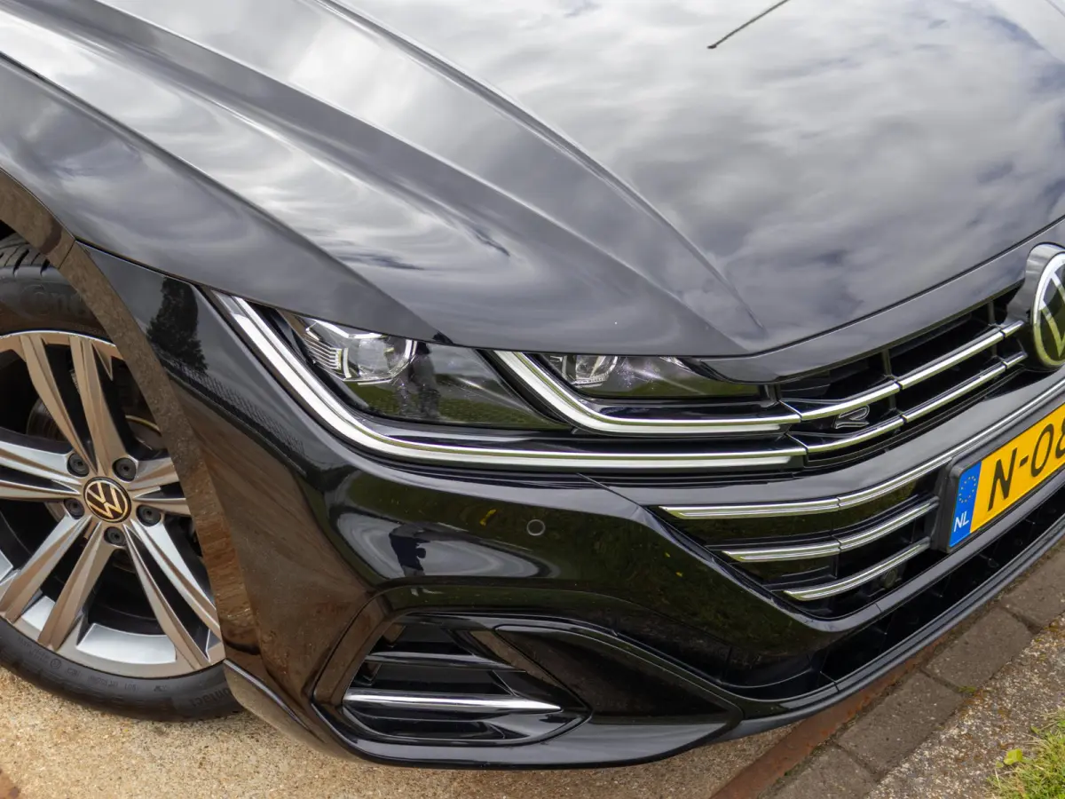 1.4 TSI eHybrid R-Line Business+ SOH 89% Pano Matrix LED