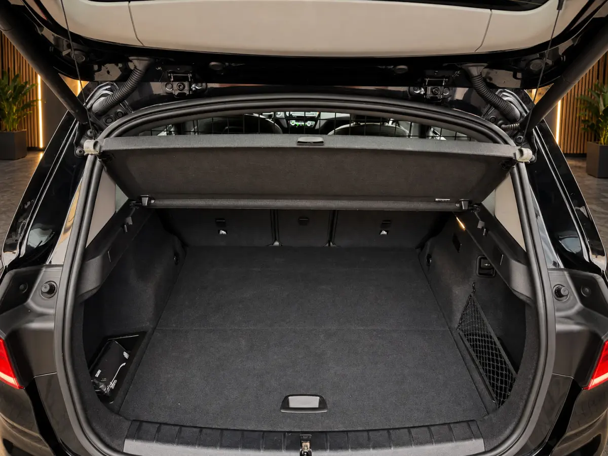 XDrive25e eDrive Edition Camera_Dealer onderhouden