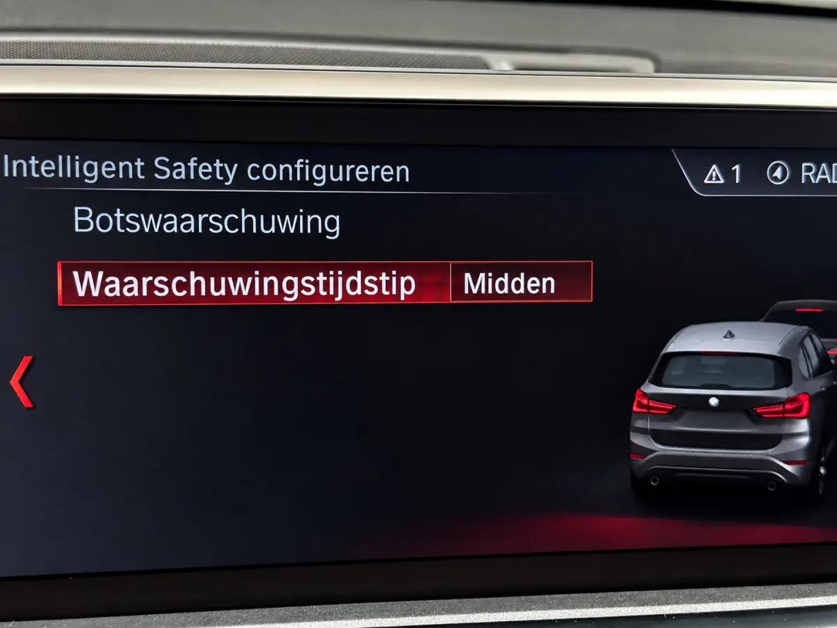 XDrive25e eDrive Edition Camera_Dealer onderhouden