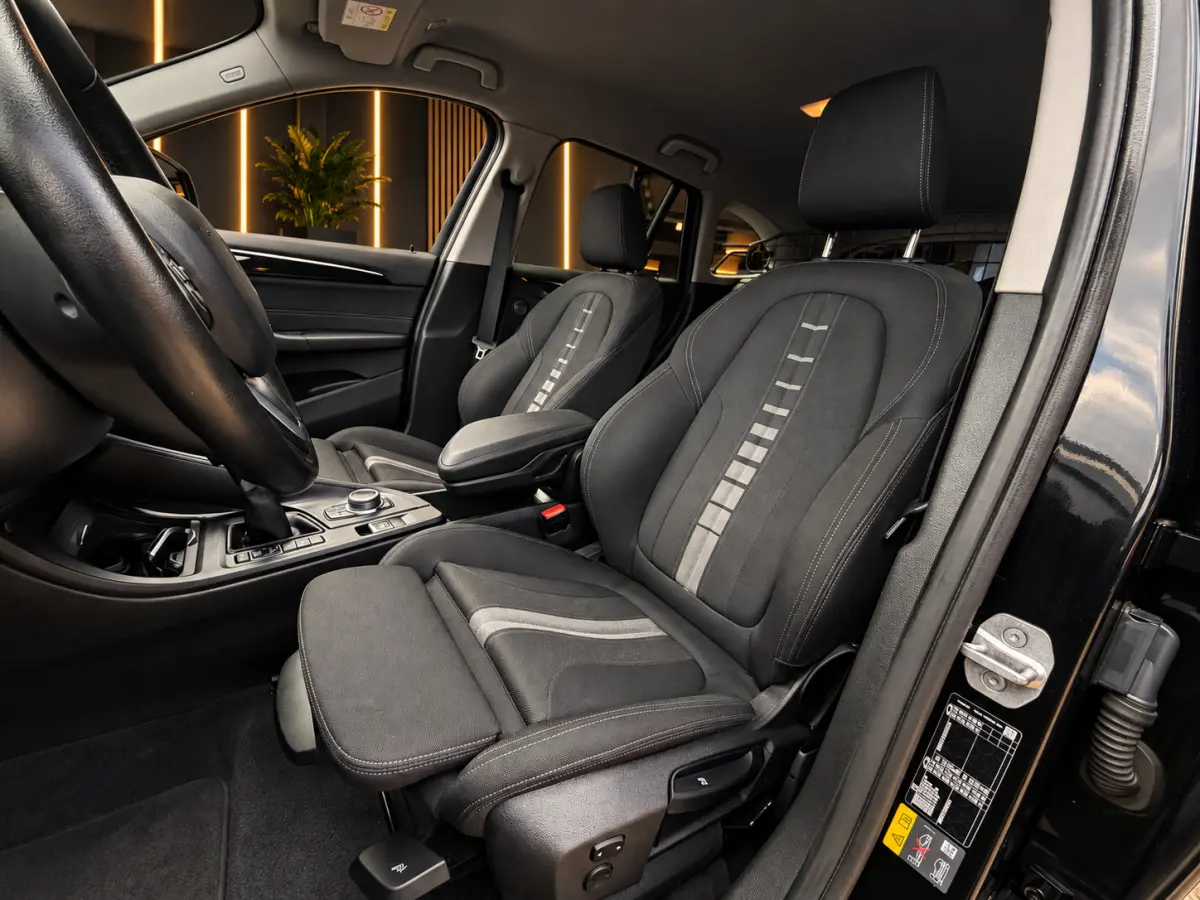 XDrive25e eDrive Edition Camera_Dealer onderhouden
