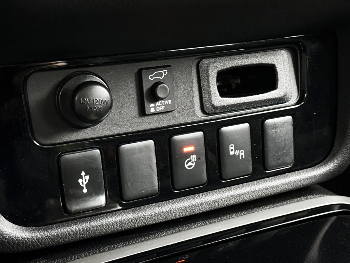 2.4 PHEV Intense+ | Panoramadak | Parkeercamera | BLIS | Keyless | Stoelverwarming