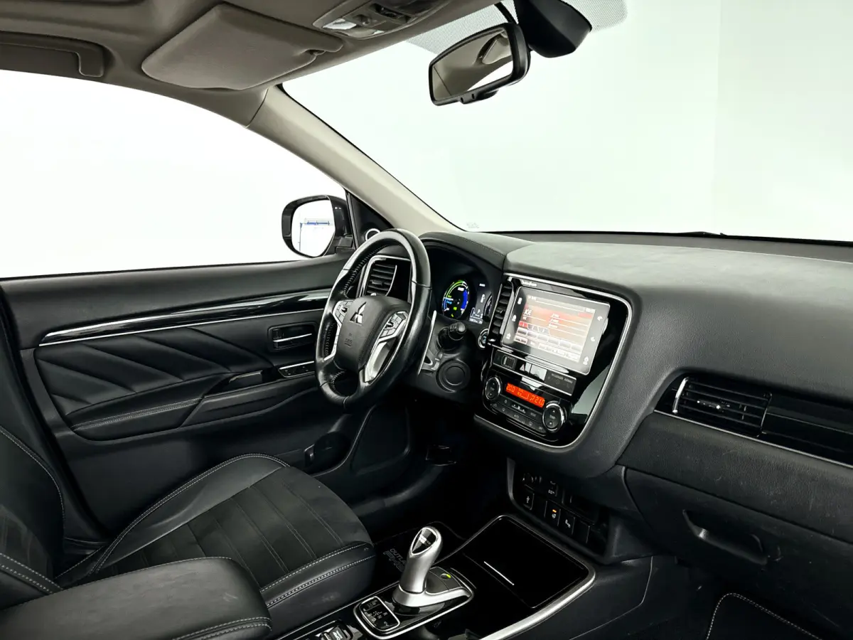 2.4 PHEV Intense+ | Panoramadak | Parkeercamera | BLIS | Keyless | Stoelverwarming