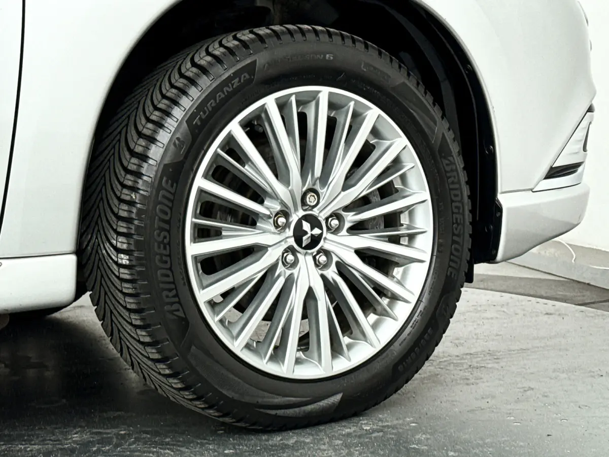 2.4 PHEV Intense+ | Panoramadak | Parkeercamera | BLIS | Keyless | Stoelverwarming