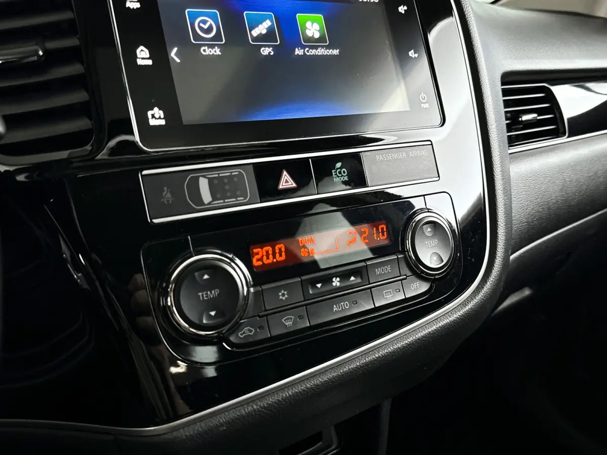 2.4 PHEV Intense+ | Panoramadak | Parkeercamera | BLIS | Keyless | Stoelverwarming