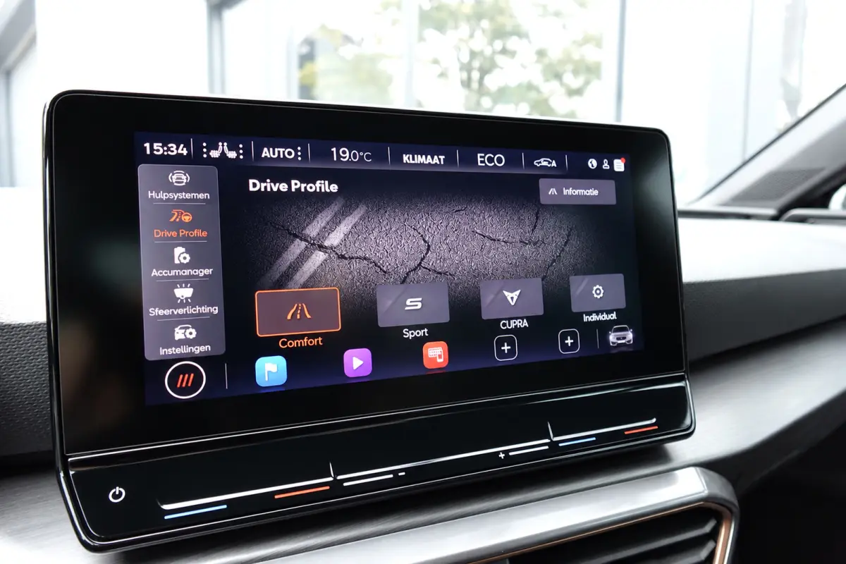 Cupra Leon 1.4 e-Hybrid VZ Adrenaline PANO MATRIX KEYLESS VOL