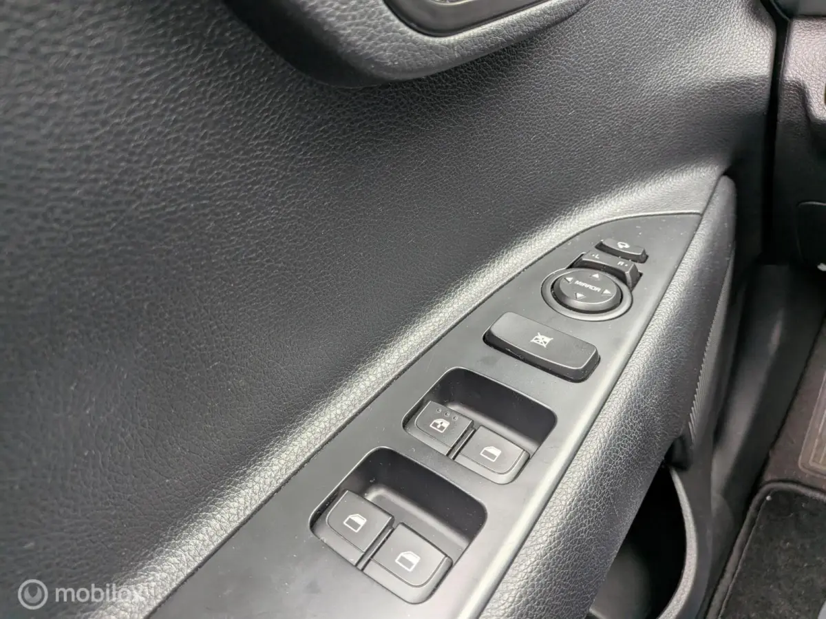 1.0 T-GDi DynamicLine
