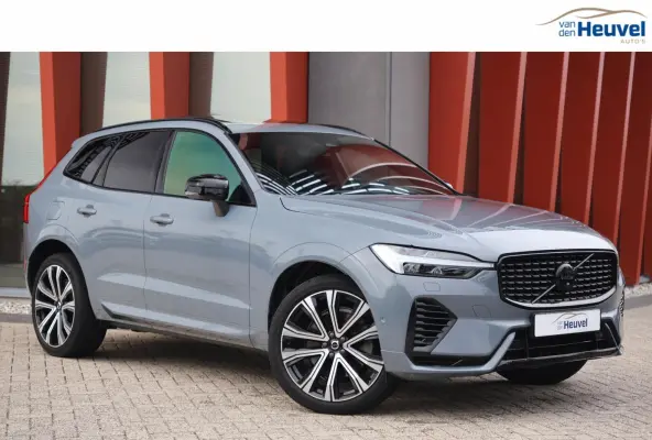 T6 Recharge AWD Plus Dark | Stoelverwarming | 360° Camera | Memory Stoel | H/K | Panoramadak | 21 Inch | Keyless