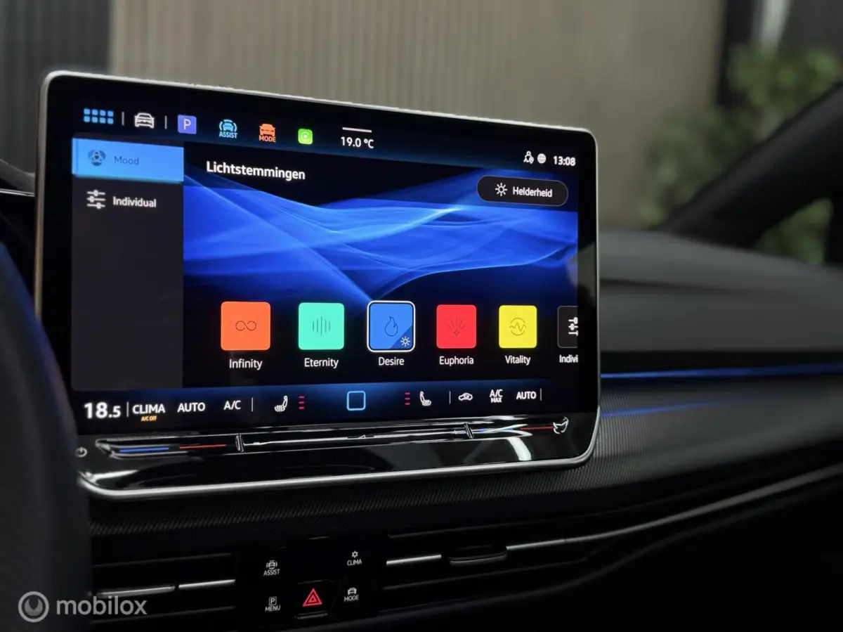 1.5 eTSI R-Line|Pano|Led|Cam|Navi|Carplay