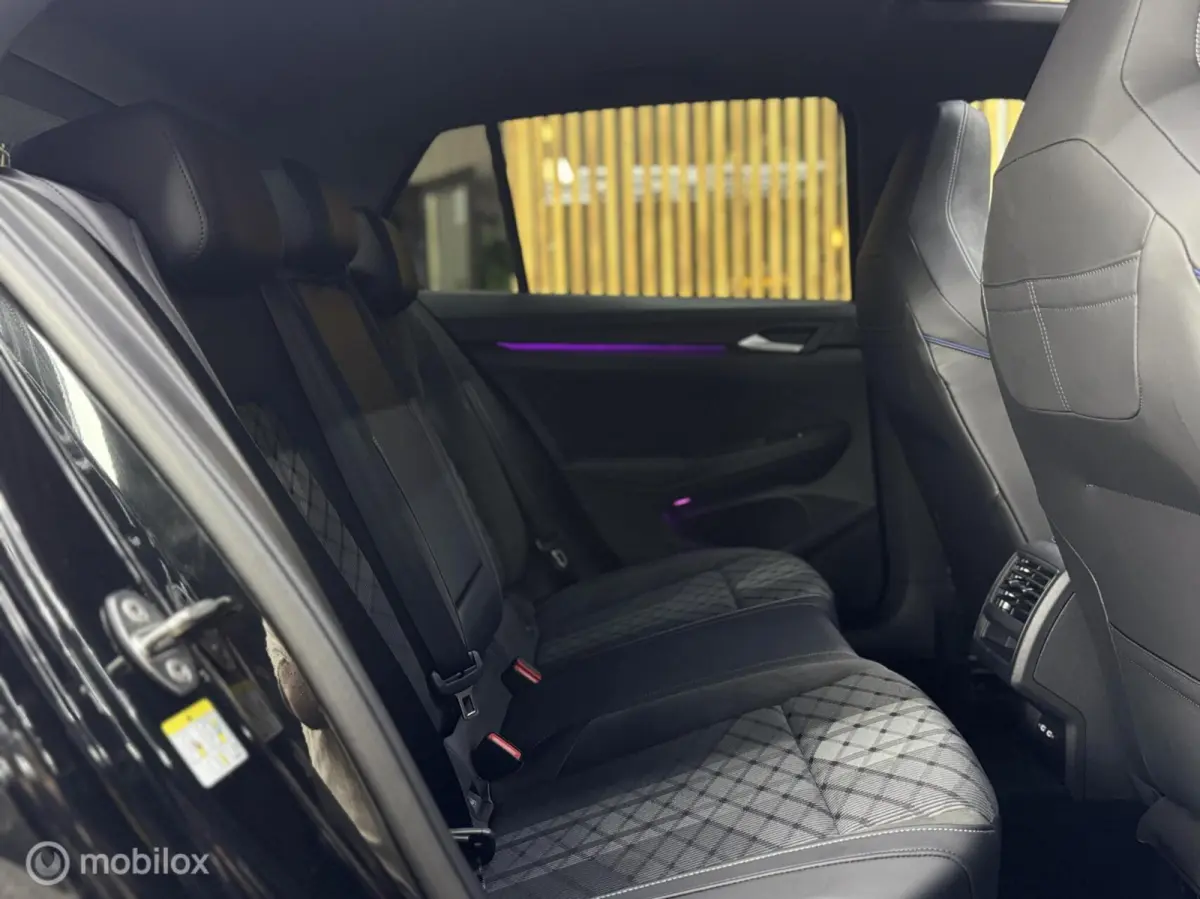 1.5 eTSI R-Line|Pano|Led|Cam|Navi|Carplay