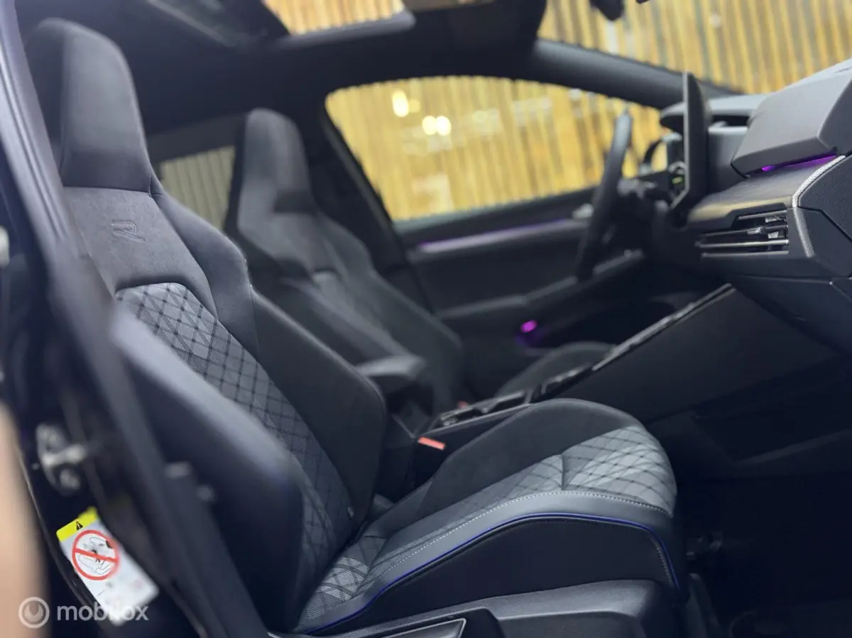 1.5 eTSI R-Line|Pano|Led|Cam|Navi|Carplay