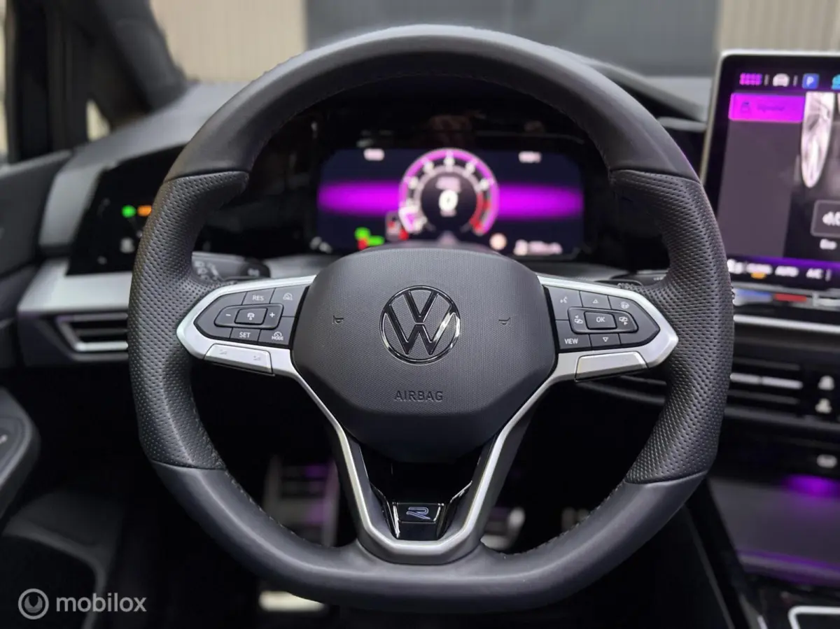 1.5 eTSI R-Line|Pano|Led|Cam|Navi|Carplay