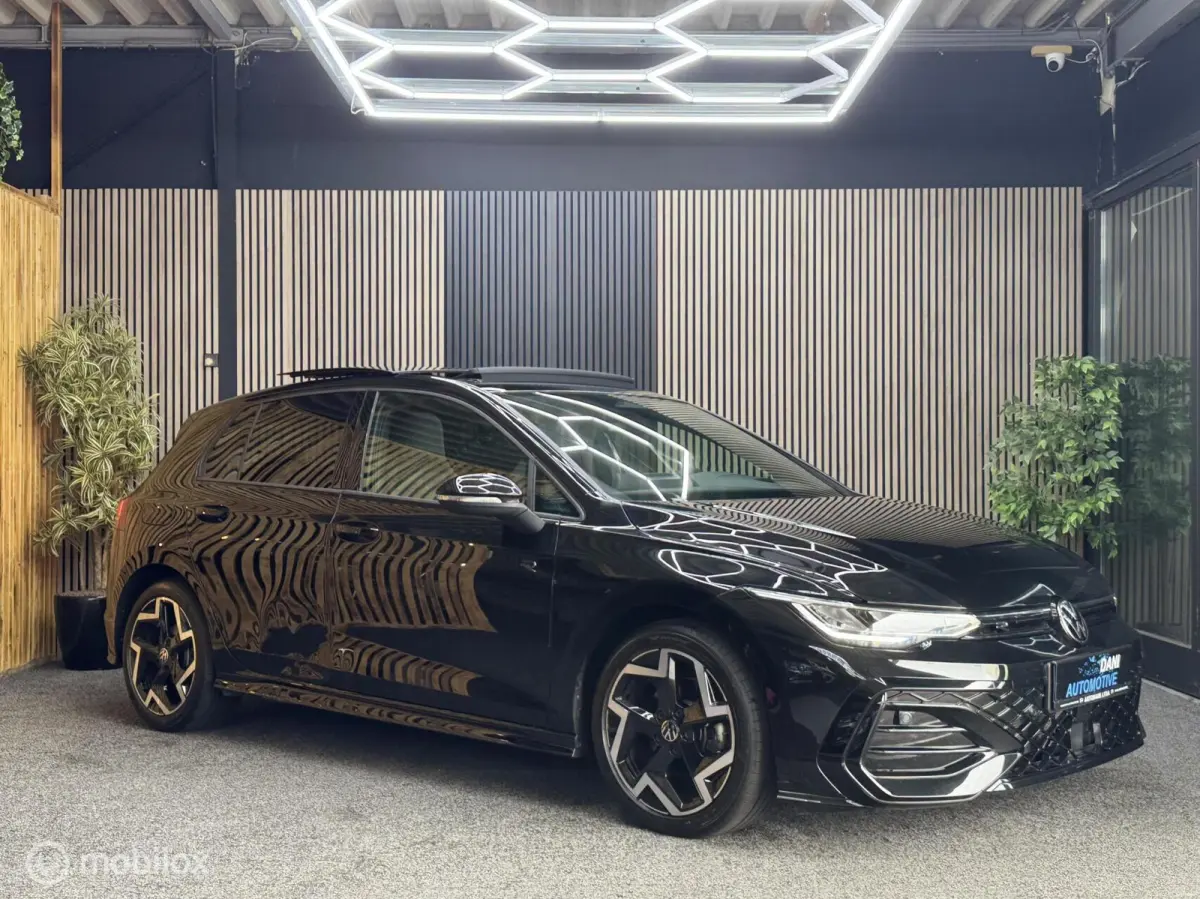 1.5 eTSI R-Line|Pano|Led|Cam|Navi|Carplay