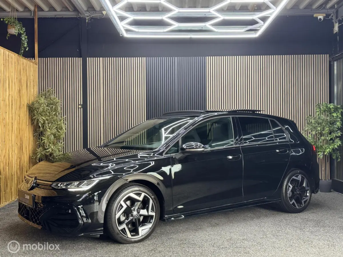 1.5 eTSI R-Line|Pano|Led|Cam|Navi|Carplay